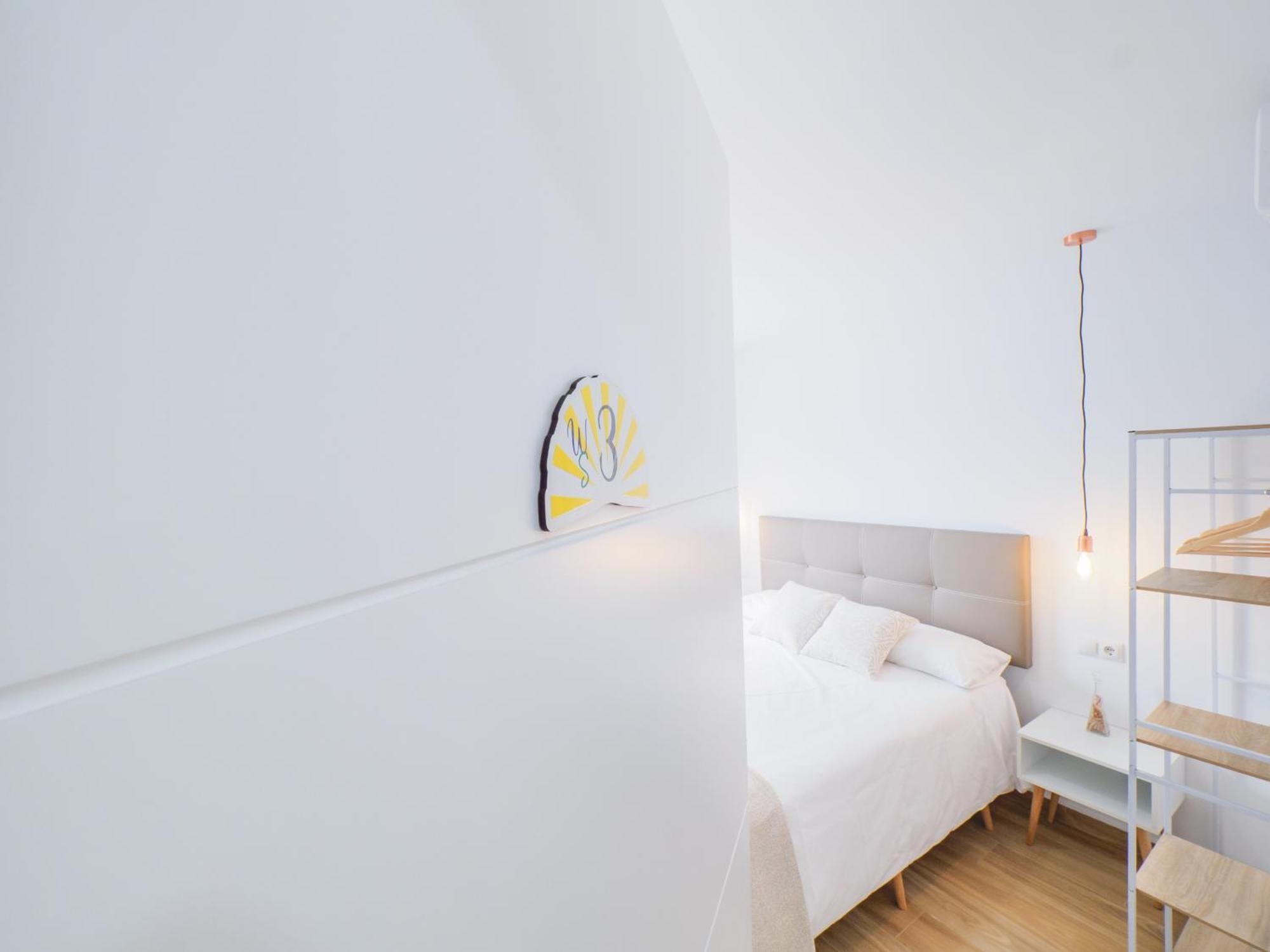 Cubo'S Hostal William'S Sunny 3 托雷德本纳贾尔邦 外观 照片
